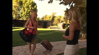 ���ुंदर तरुण महाविद्यालयीन मुली कोण धरा काहीही परत - अण्णा, काली, एरिका चुंबन, वातानुकूलन शॉवर, Aniko, Nikoletta