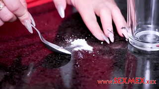 ���ೆಣ್ಣಿನ ವೀರ್ಯ STEPSISTERS