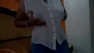 Bilang ilipat mo ang mga suso ng aking asawa