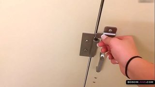 Mile high club zeshkane pidhi prekje &amp;amp; të mëdha natyrore tits