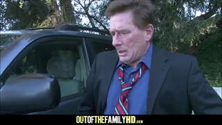 ���ხალგაზრდა ქერა ოჯახის Fucked ქმარი &amp;amp; Boy