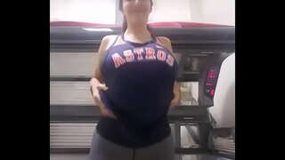 Gammel tispe og busty