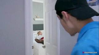 چہرے کی صفائی کے باتھ روم