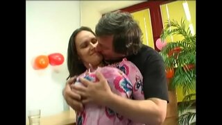 Poderoso mucha Jeny ku grandi ta natural ta dal di patras